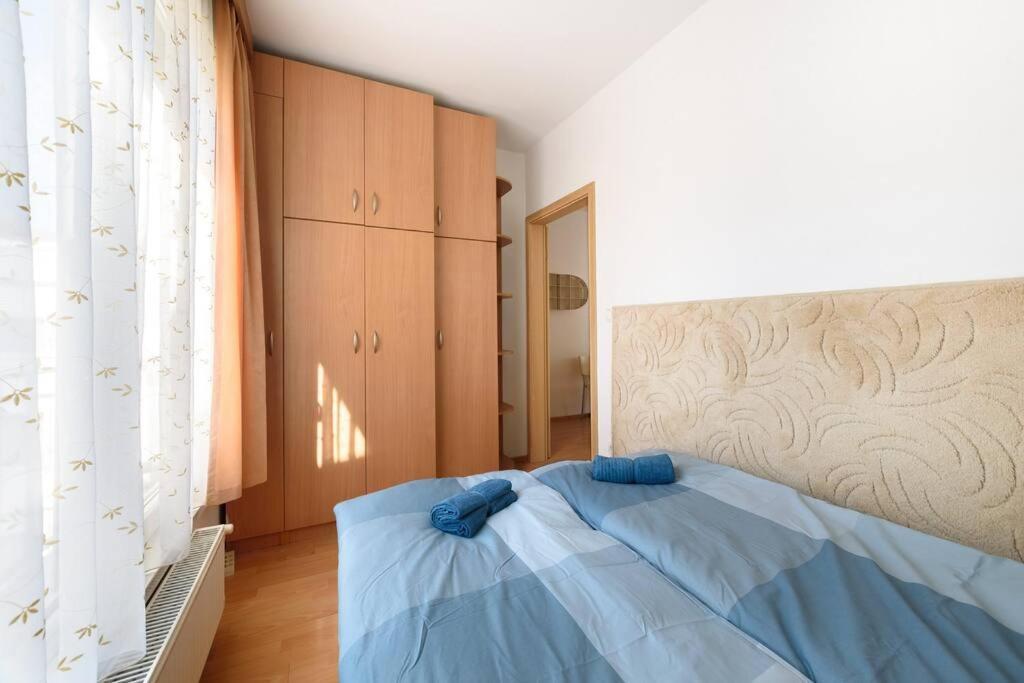 Lovely Apartment In City Centre For 4 Guests Budapeşte Dış mekan fotoğraf